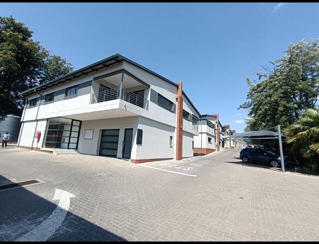 BUSINESS PROPERTY TO RENT IN HALFWAY HOUSE